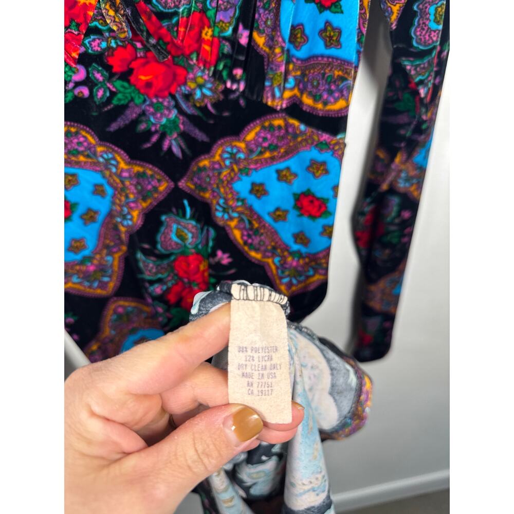 Betsey Johnson VINTAGE Velvet Floral Patchwork Print Mini Dress - Picture 3 of 7